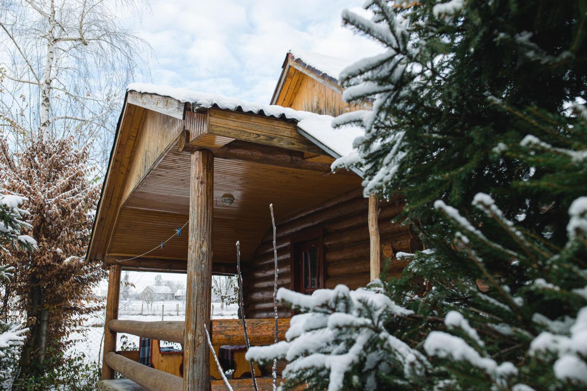 Kolyba Opryshkiv Hotel Nizhneye Selishche Екстериор снимка