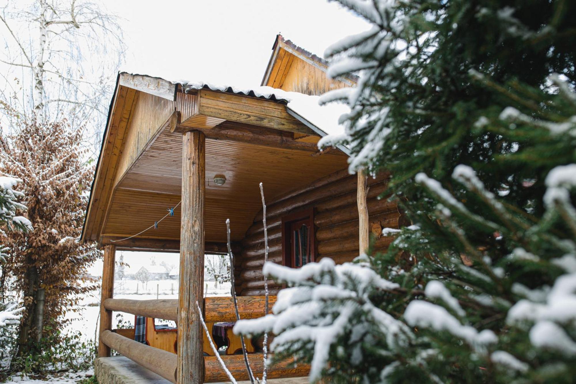 Kolyba Opryshkiv Hotel Nizhneye Selishche Стая снимка